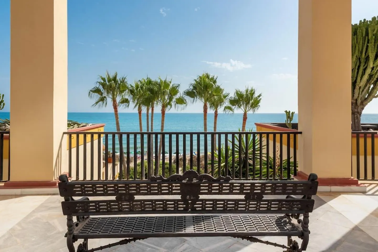 Oleholidays 601 Romana Playa Junto Al Mar Marbella Apartment