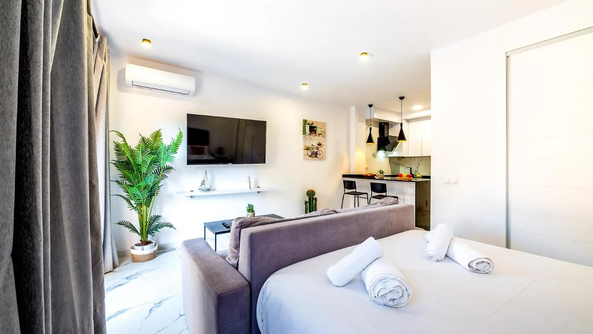 Oleholidays 601 Romana Playa Junto Al Mar Marbella