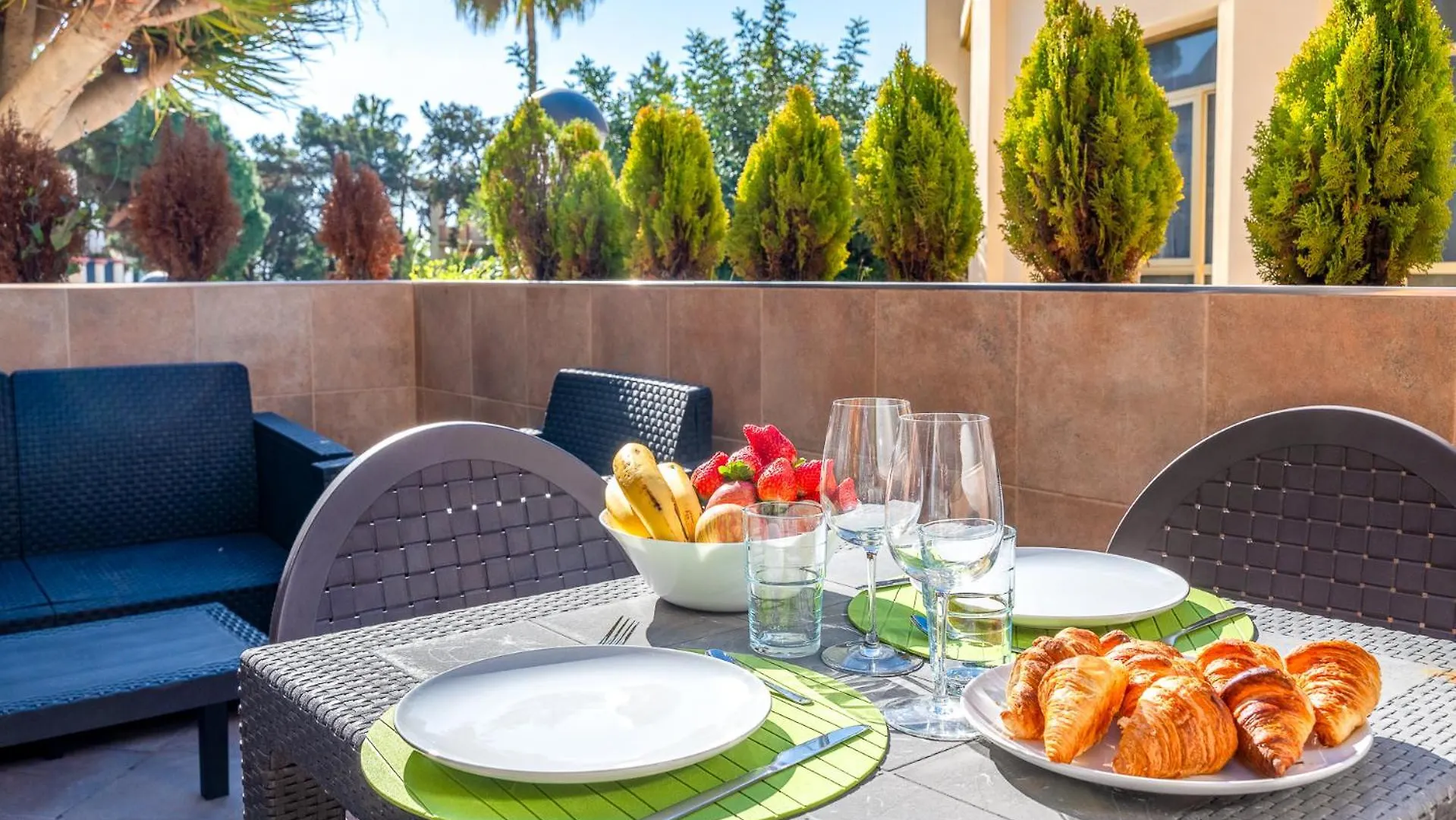 Oleholidays 601 Romana Playa Junto Al Mar Marbella
